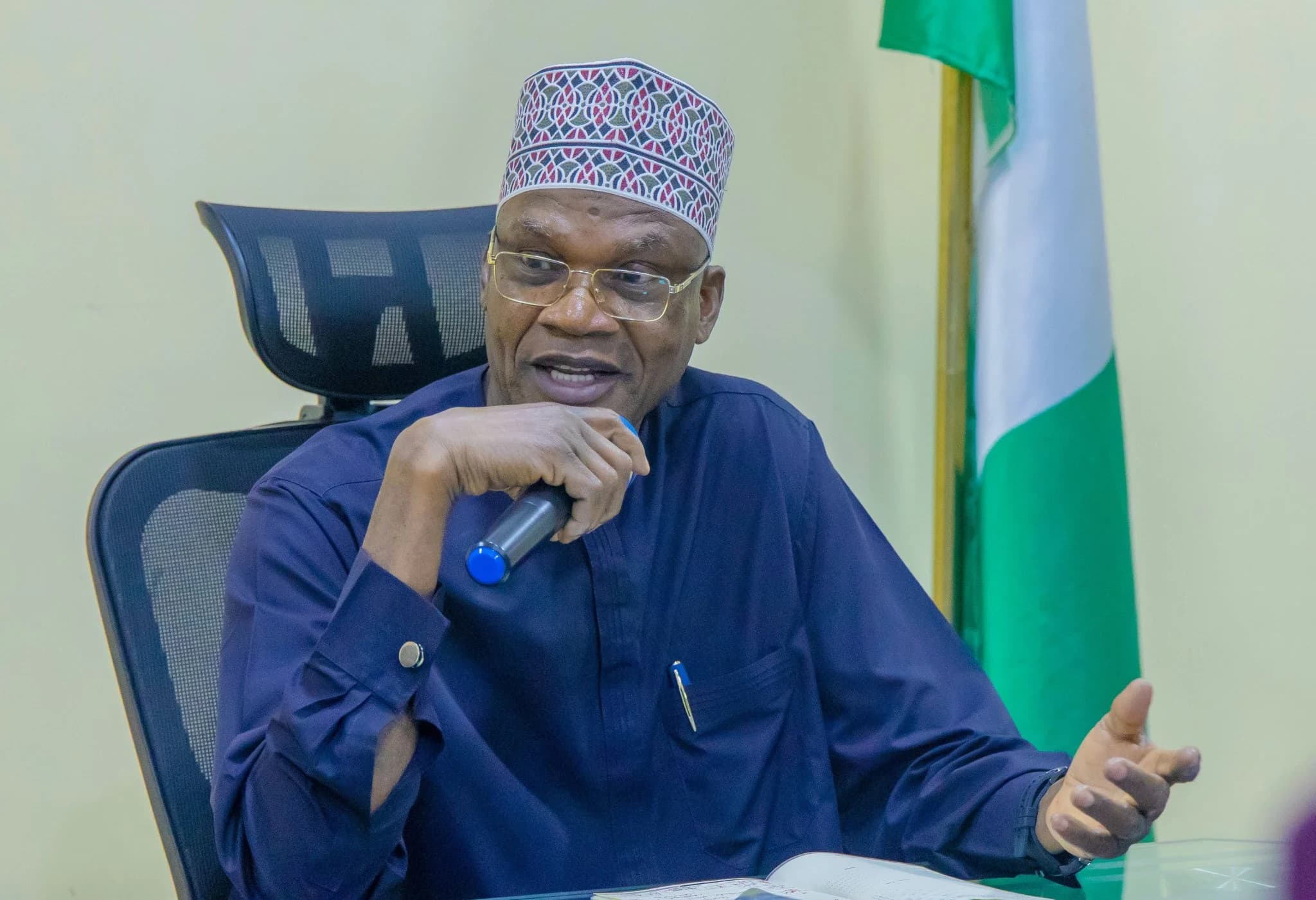 Civil service: FG sacks graduates from Benin Republic varsities 
